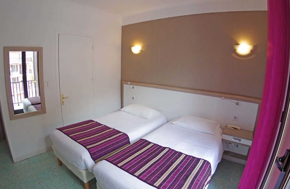 Brise De Hotel Porto (Corsica)